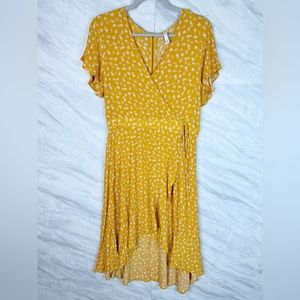 Xhilaration Floral Dress Medium